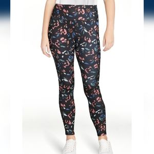 Avia Core Performance Leggings NWT Sz Small Pockets High Rise